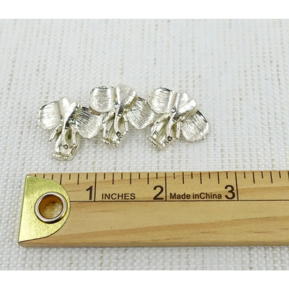 Elephant‎ Brooch Silver-Tone Rhinestone Eye Novelty Pin